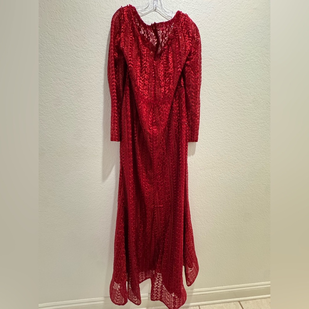 NWT Mac Duggal Sz 20 Red Lace Long Sleeve V-Neck Evening Gown 20271 - Picture 7 of 11